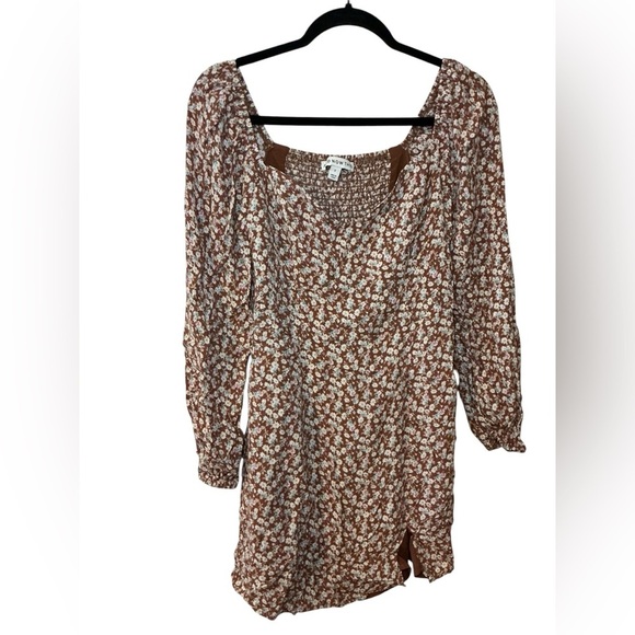 Floral Long Sleeve Dress - Picture 2 of 4